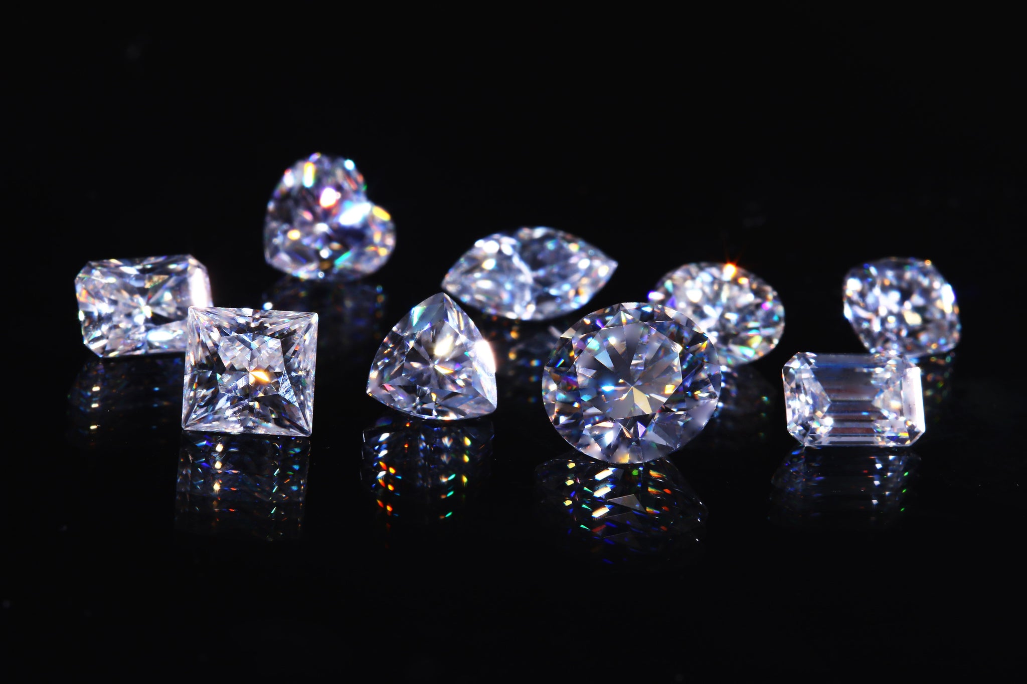 Moissanite v diamonds: Everything you need to know